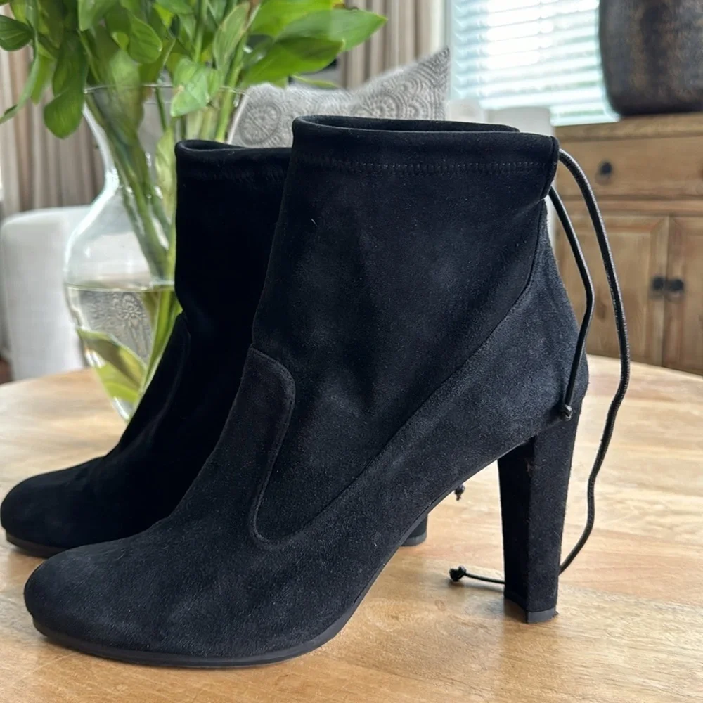 STUART WEITZMAN GLOVE STRETCH SUEDE ANKLE BOOTS Size 11